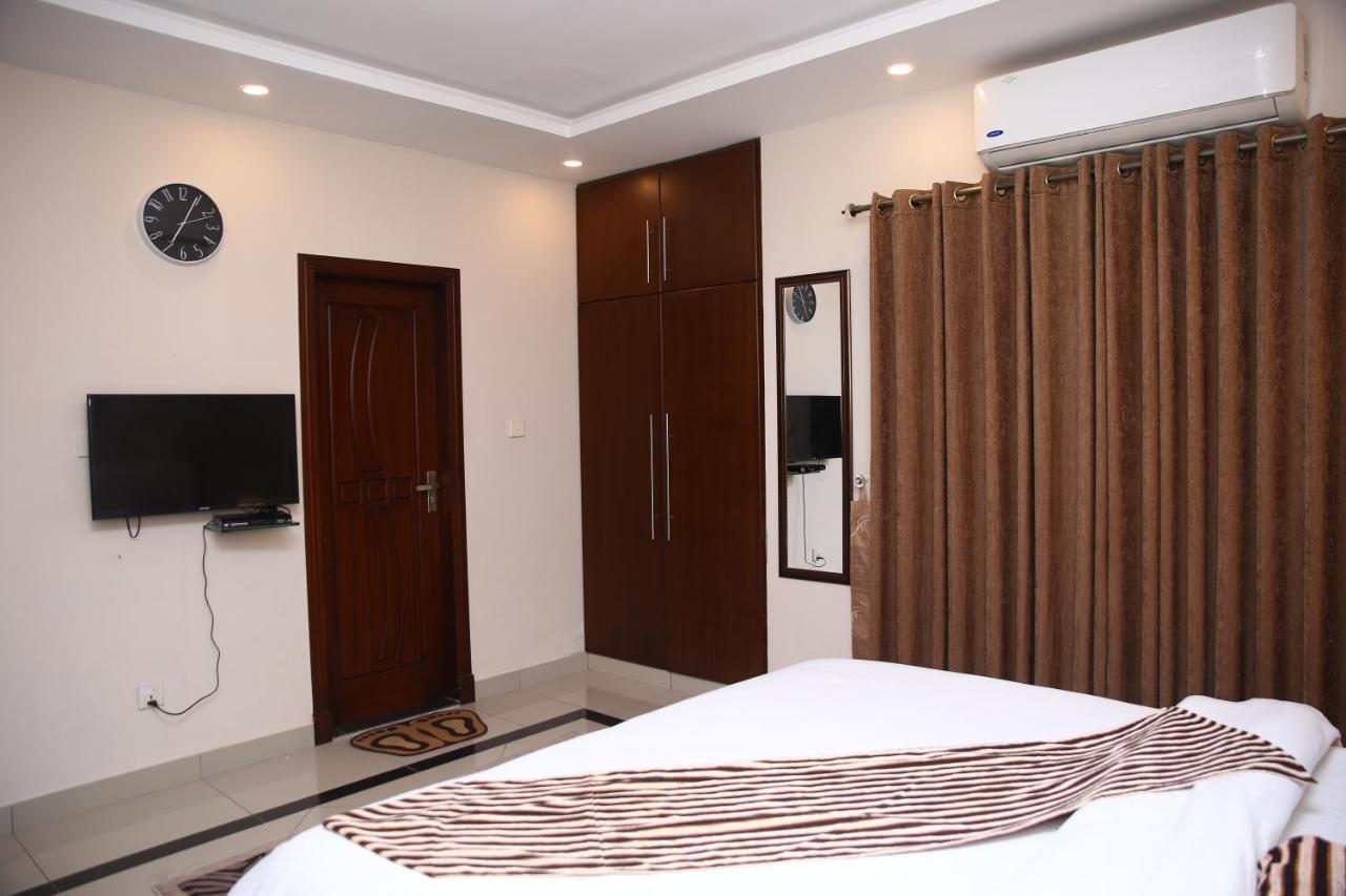 Hotel Safari Club 3 Bahria Town Rawalpindi Zewnętrze zdjęcie